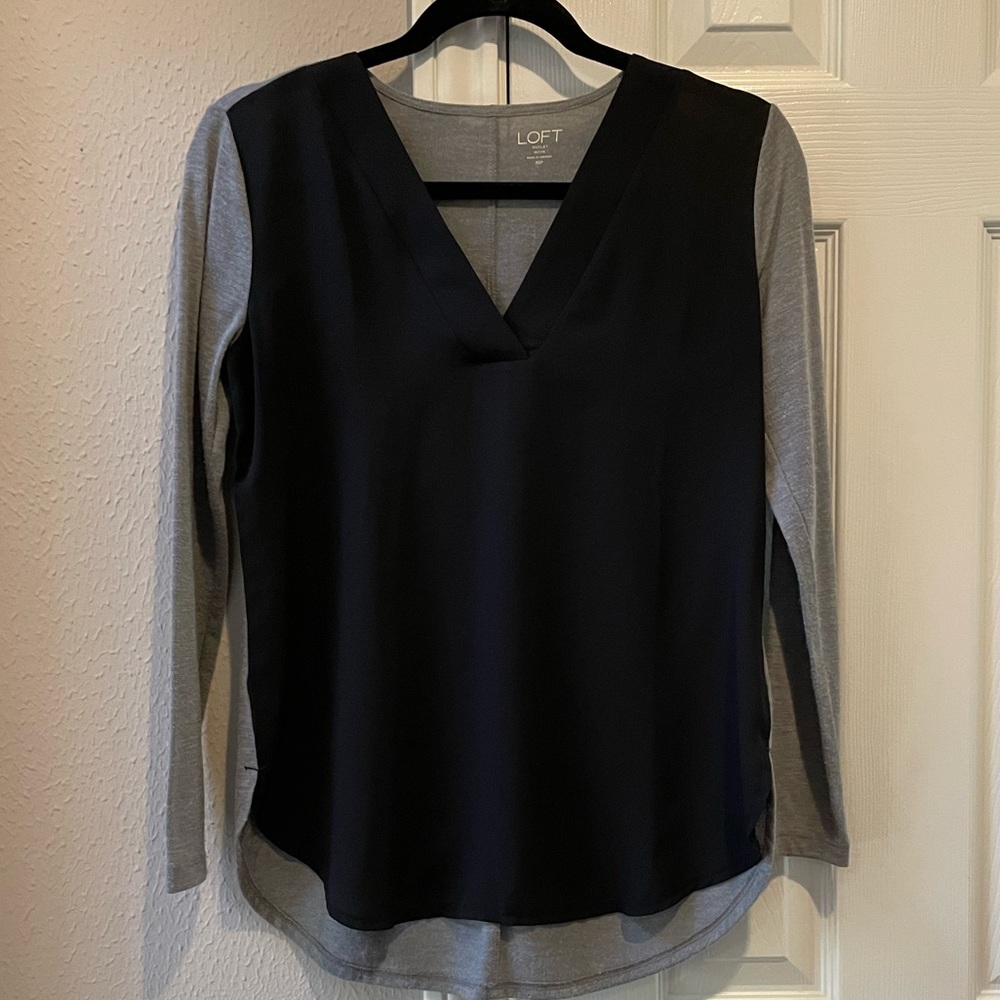 Lightweight long sleeve Loft casual top